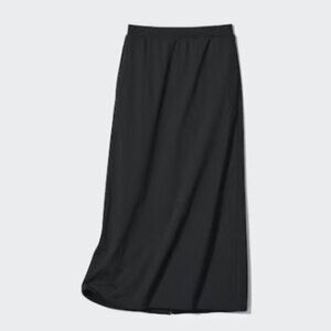 UNIQLO - Extra Stretch AIRism BLACK Long Skirt - Small